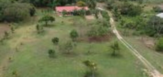 Beautiful Home near Belmopan on 1.2 Acres| Land in Belize
