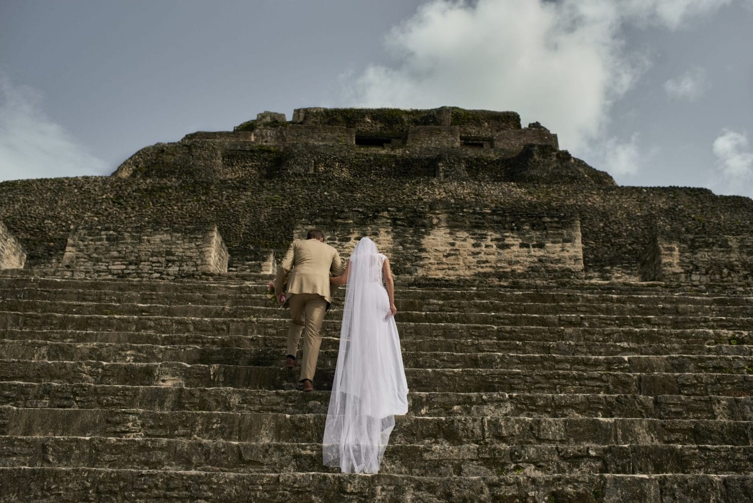 couple elope belize romance wed Maya ruin