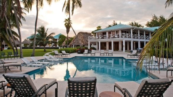 Victoria house San Pedro M-Beach Front Pool(Dusk)