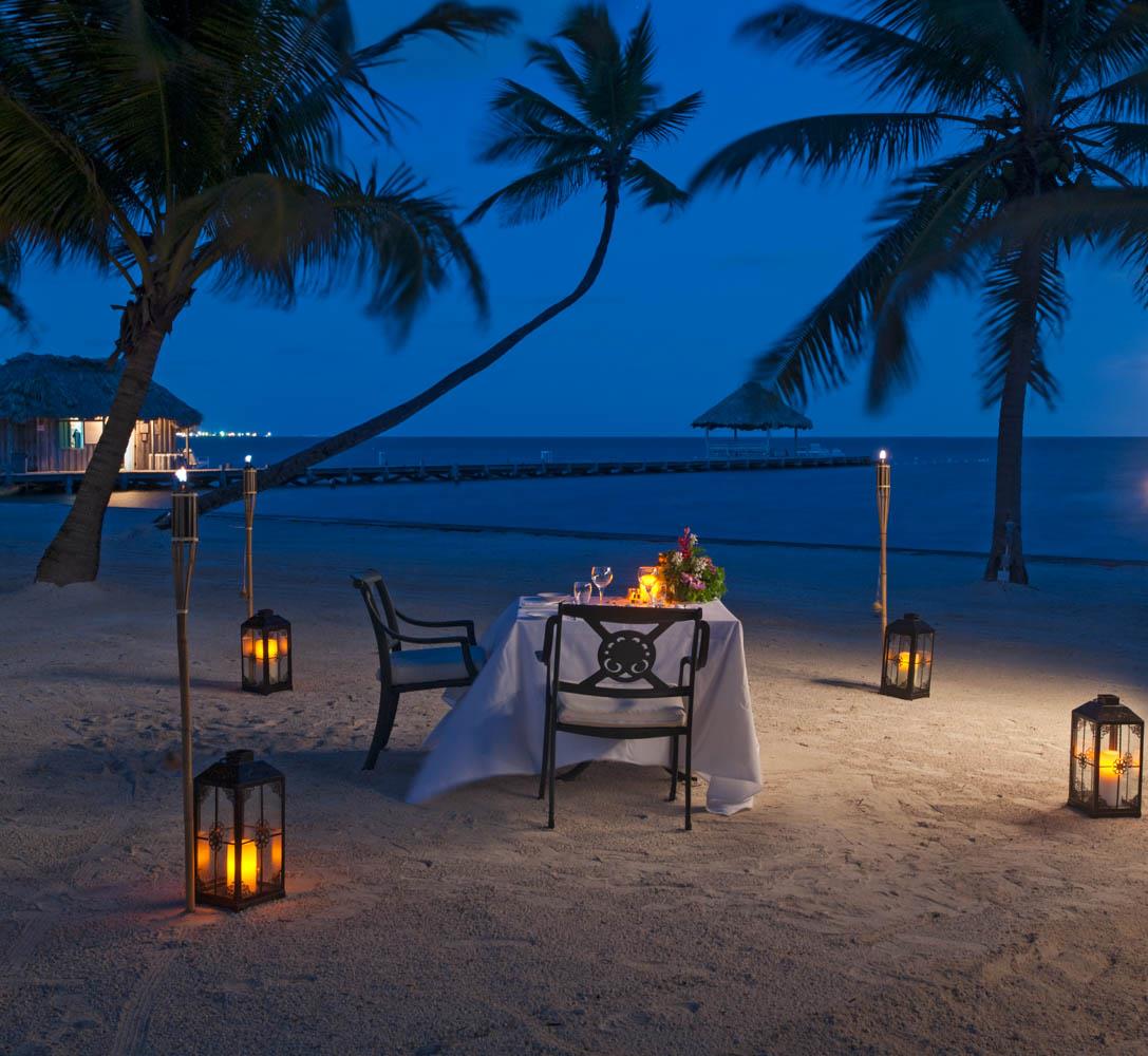 candlelit dinner romantic beach belize