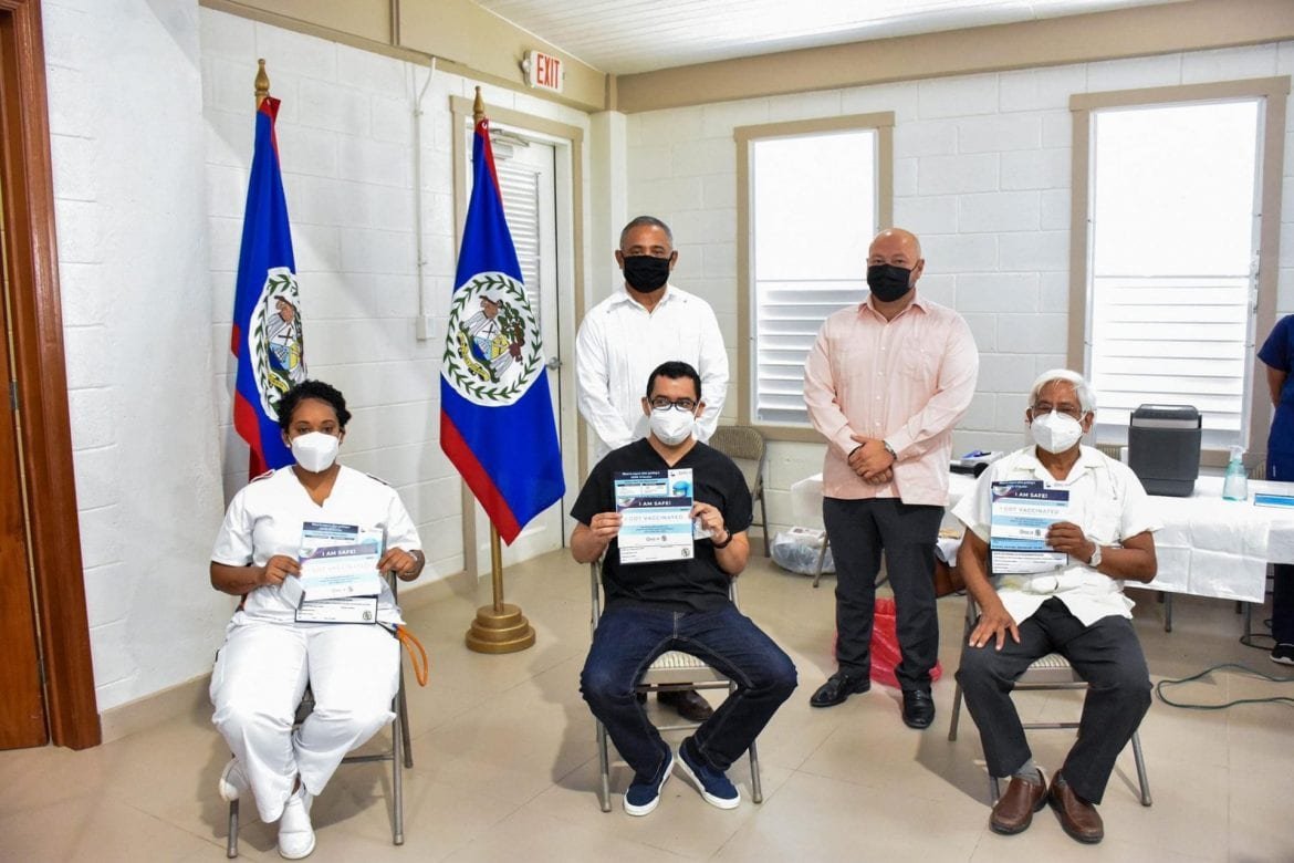 Belize first vaccinates healthcare MOHW