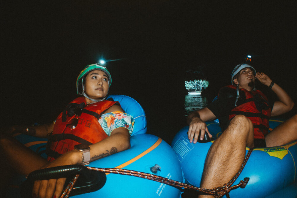 cave-tubing-tour-sunset-caribe_DuarteDellarole-103