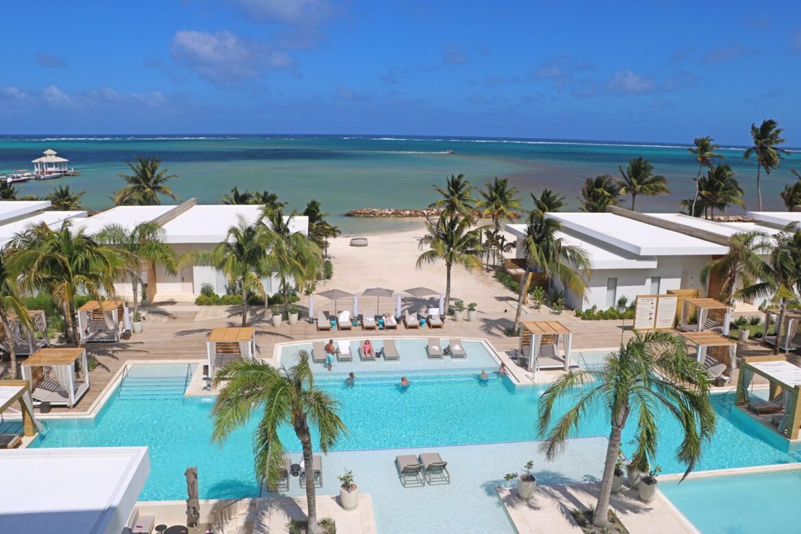 alaia-belize-san-pedro-beach-pool-view