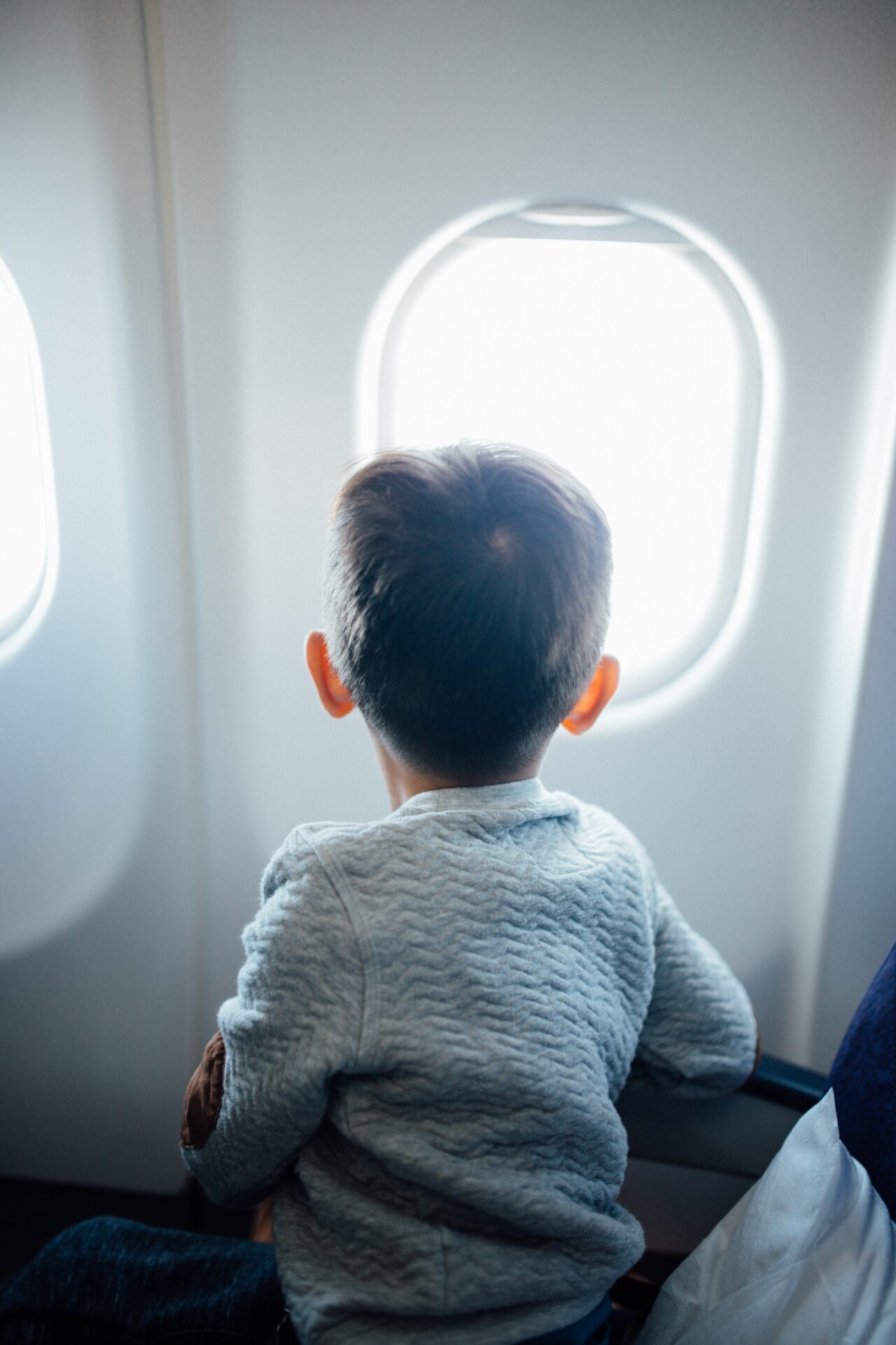 kids-travel-hanson-lu-NoRgwe0jKi8-unsplash