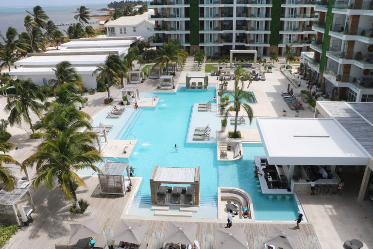 Summer Daycation: Indulge A Day With Resort Passes At Alaia Belize