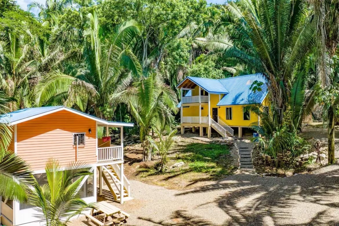 3020Acre20Eco20Retreat20with20Ca