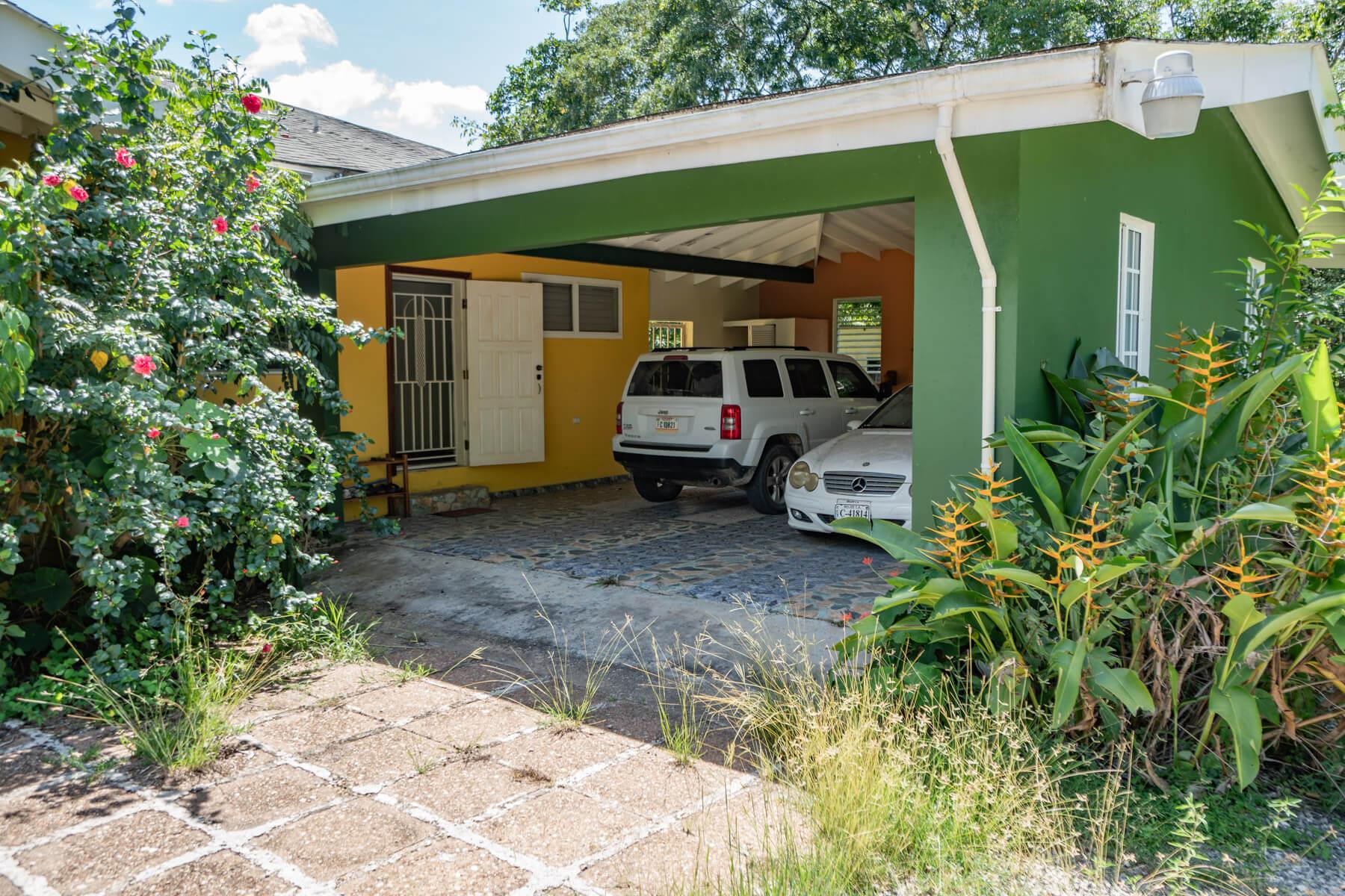 320Bed20320bath20Home20on20620Acres20George20Price20Highway20Belmopan2004-vista