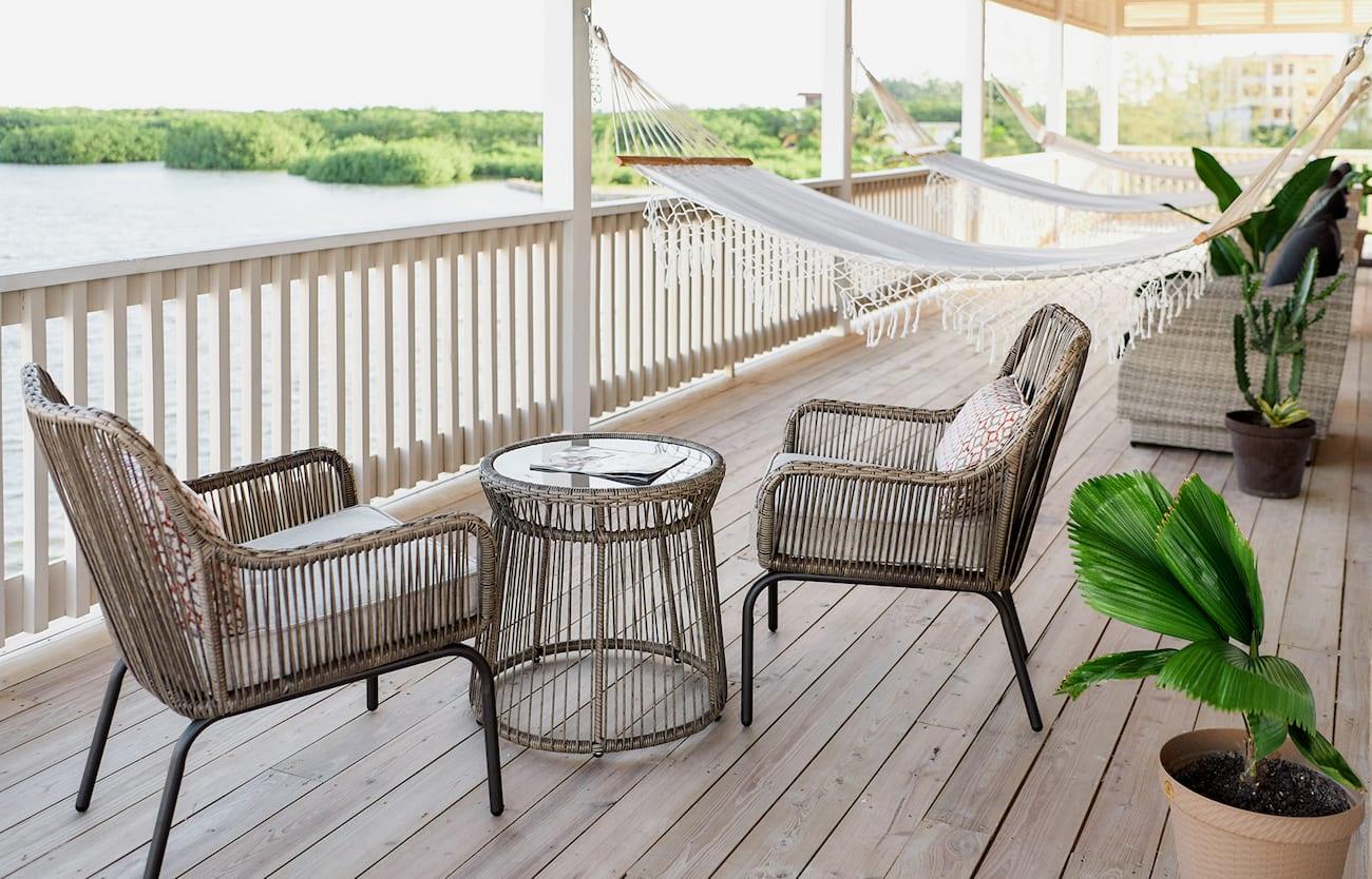Balcony_02