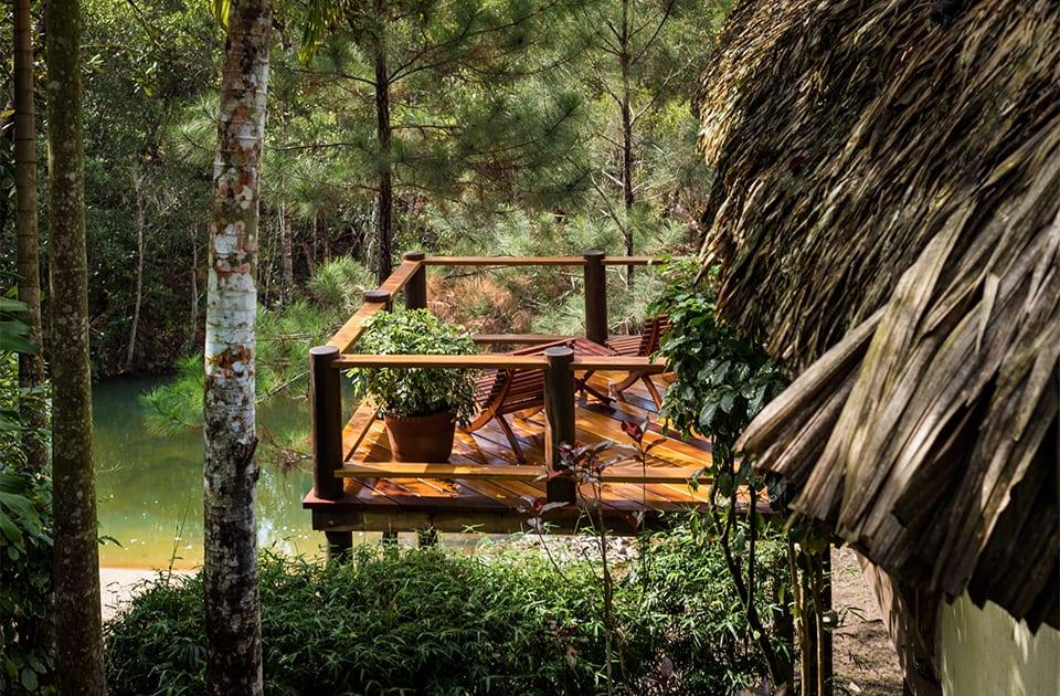 Blancaneaux-Lodge-Belize