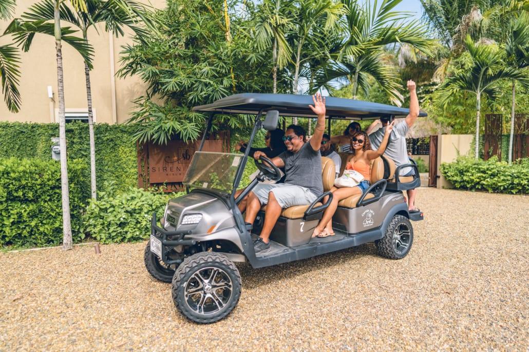 Captain-Jaks-Placencia-Belize-Golf-Cart-6-seat-1030x686