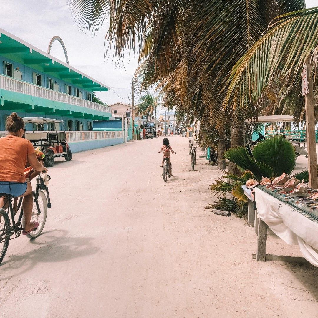 DAY-1-caye-caulker-ROEming-Belize-Travel-Agency