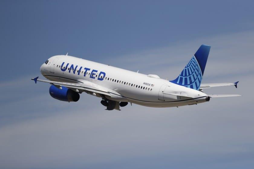 David-Zalubowski-Associated-Press-United-AIrlines-Belize