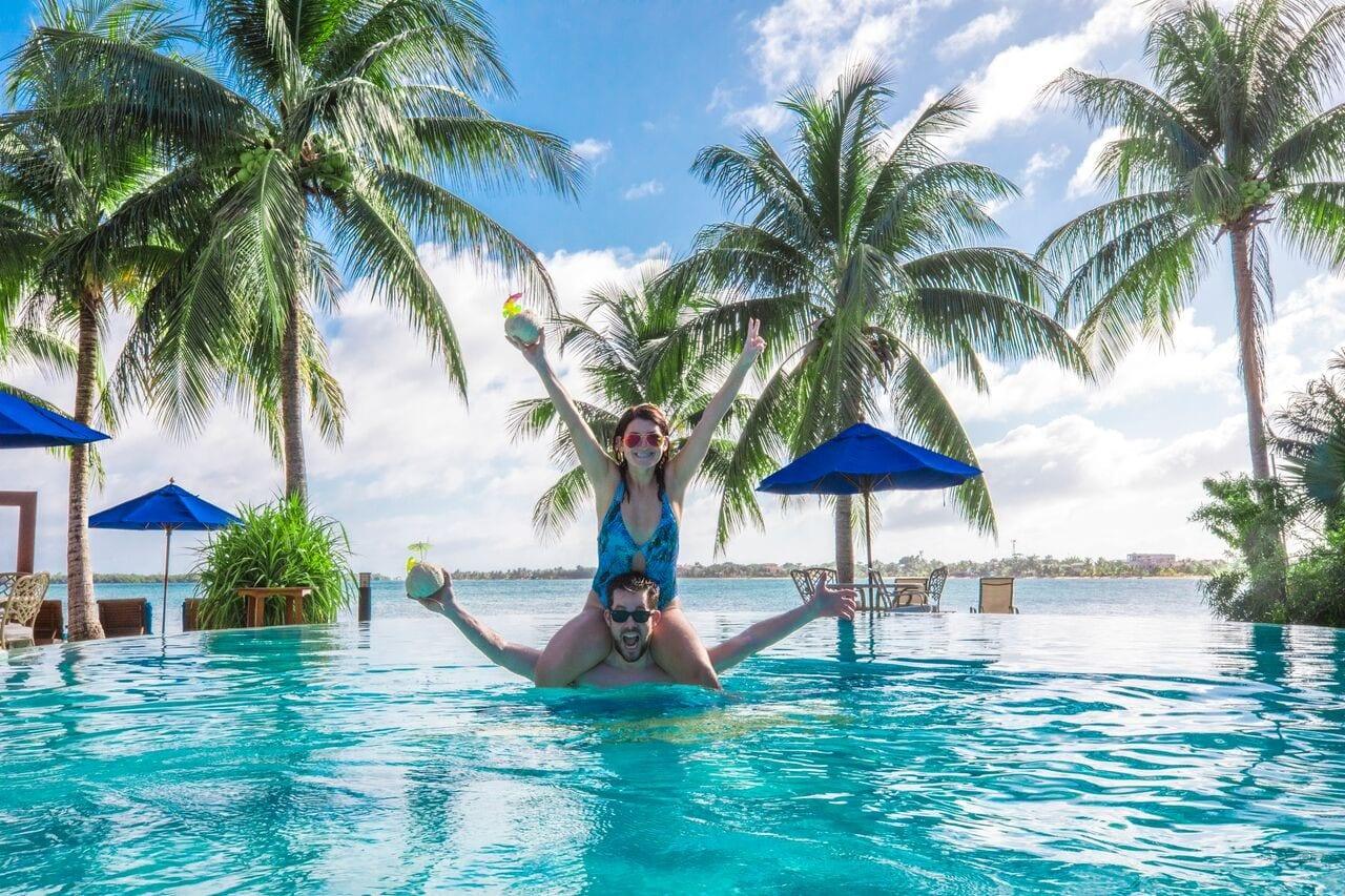 Guest-in-Pool-Chabil-Mar-Resort-Belize