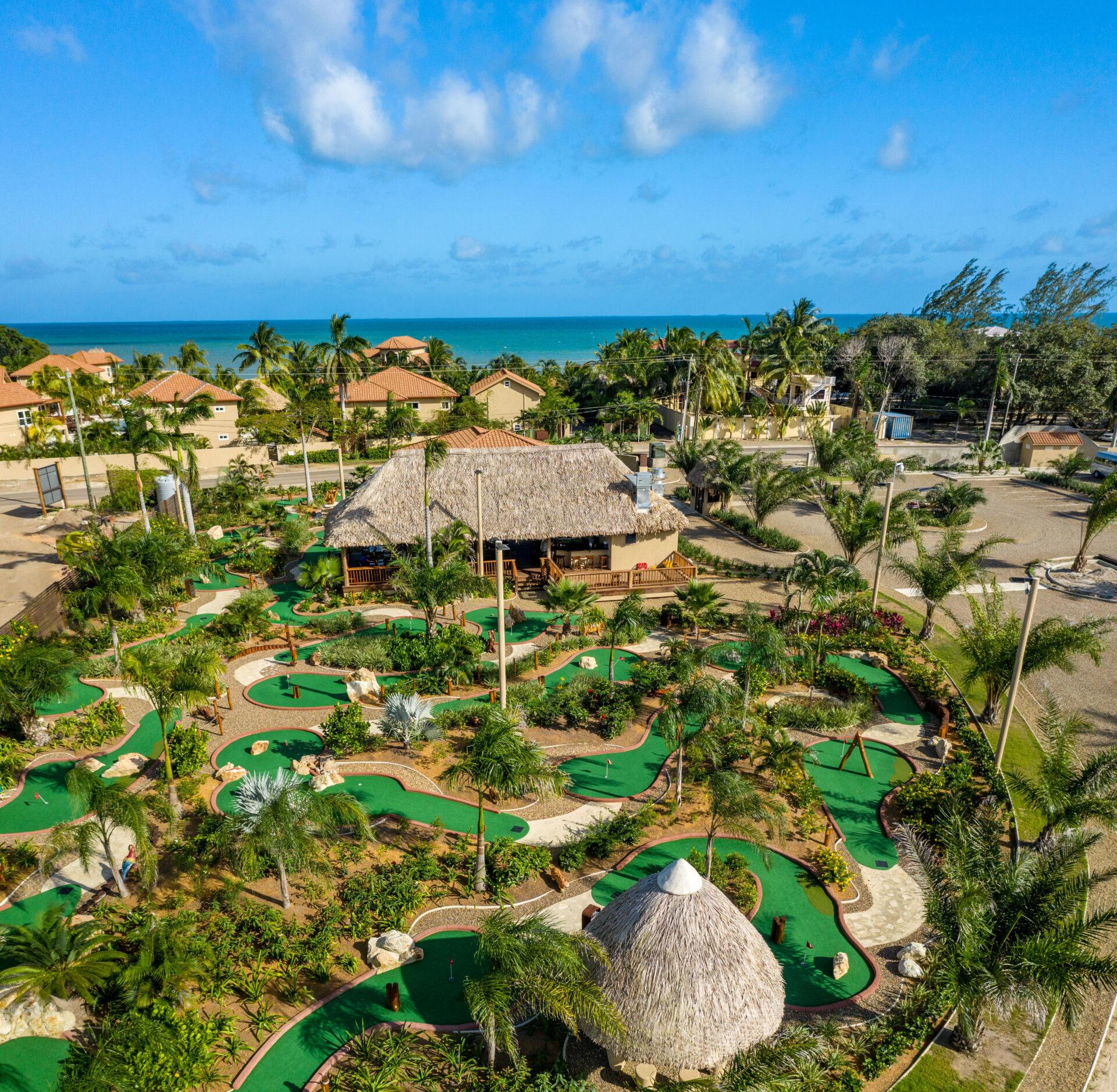 Inkys-Mini-Golf-at-Sirenian-Bay
