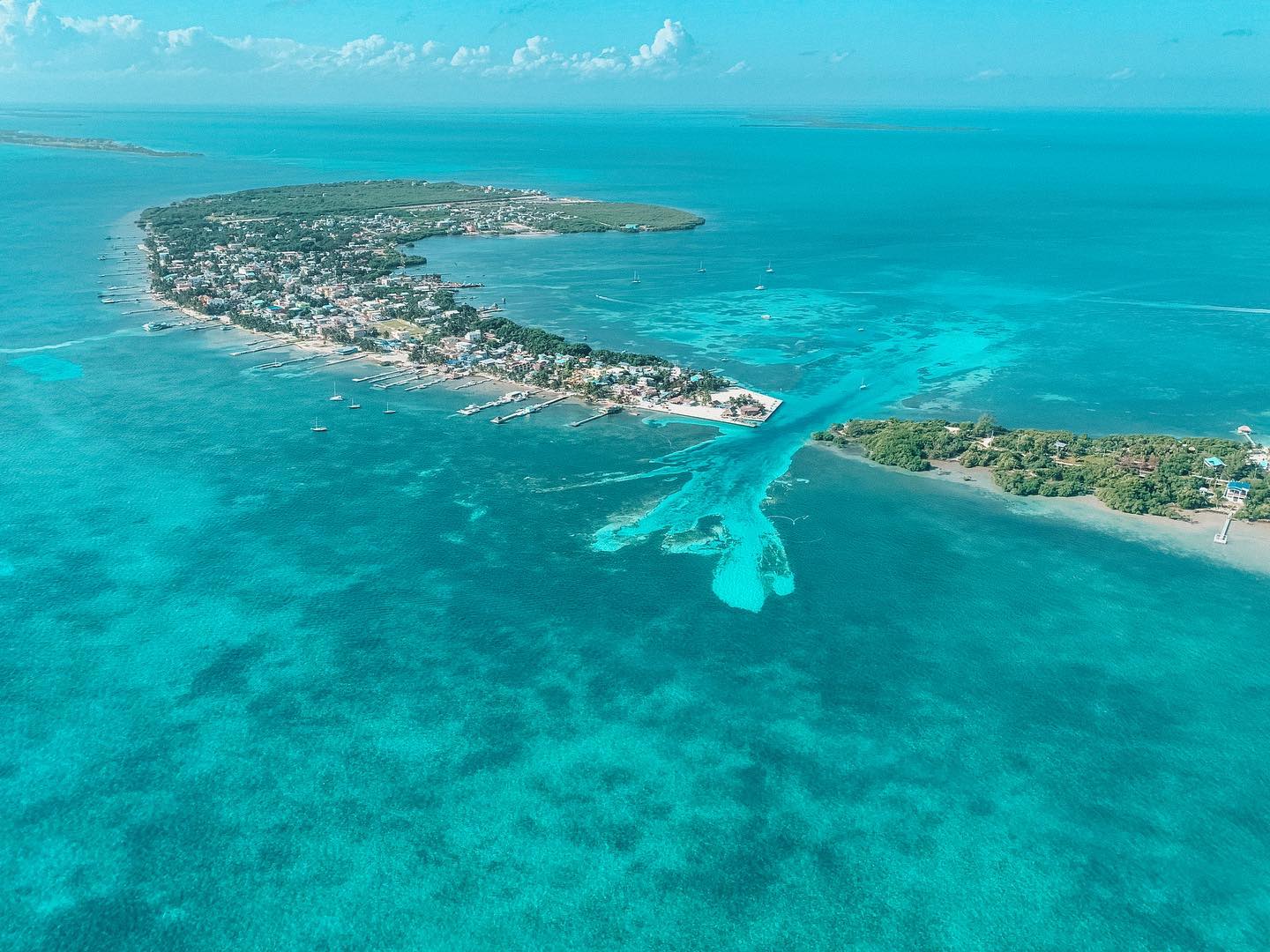 ROEMING-BELIZE-TRAVEL-AGENCY-CAYE-CAULKER