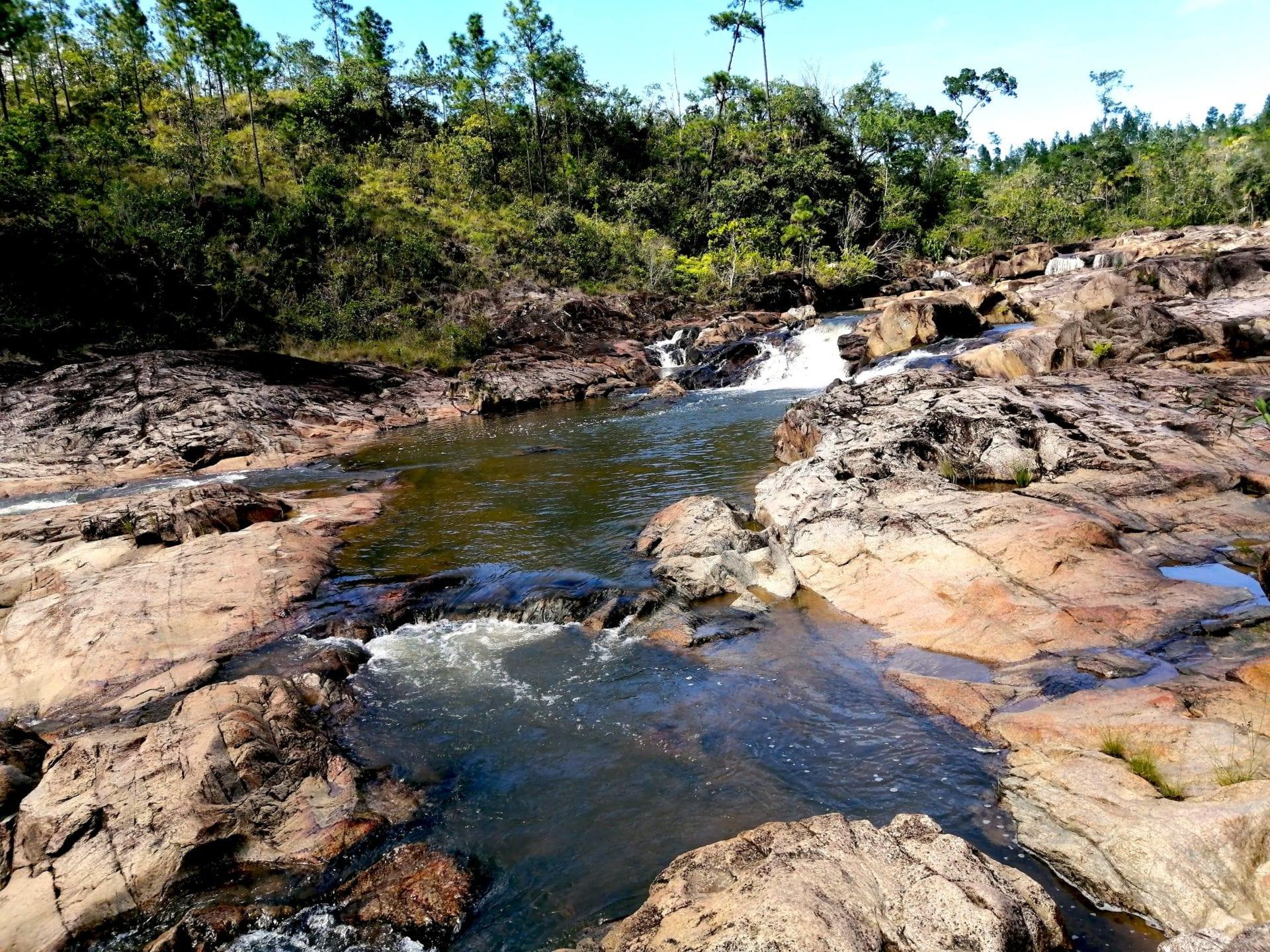 Rio-on-pools-1
