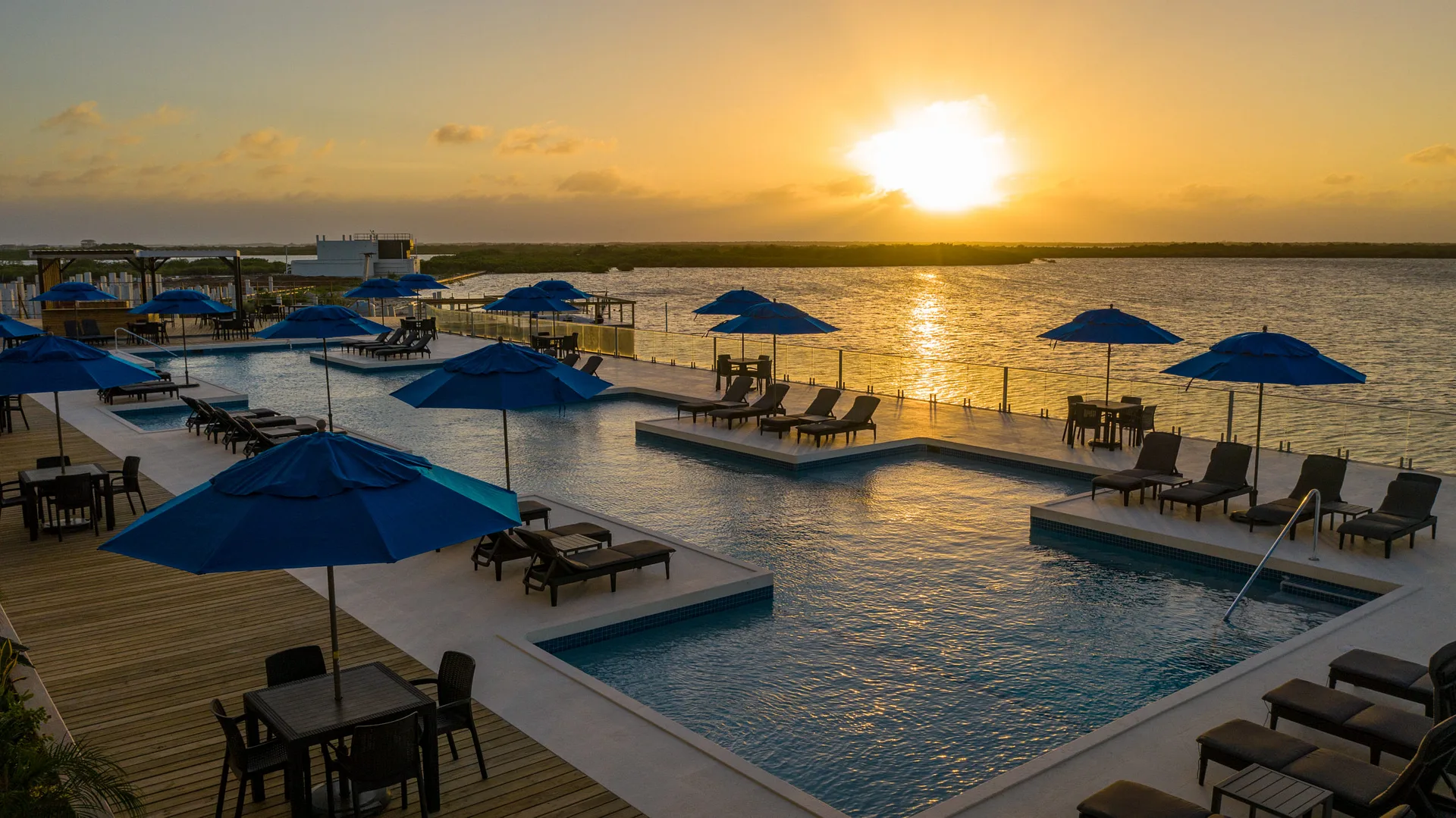 Sunset-Caribe-Sunset-at-Belize-scaled-1