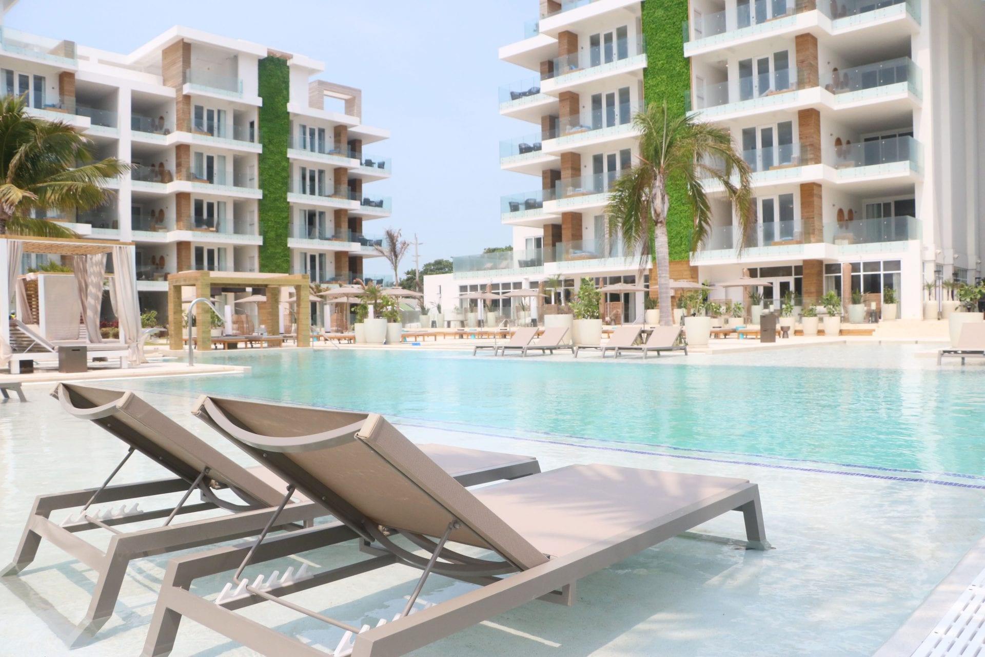 Terrace-Pool-Vista-Alaia-Belize-1