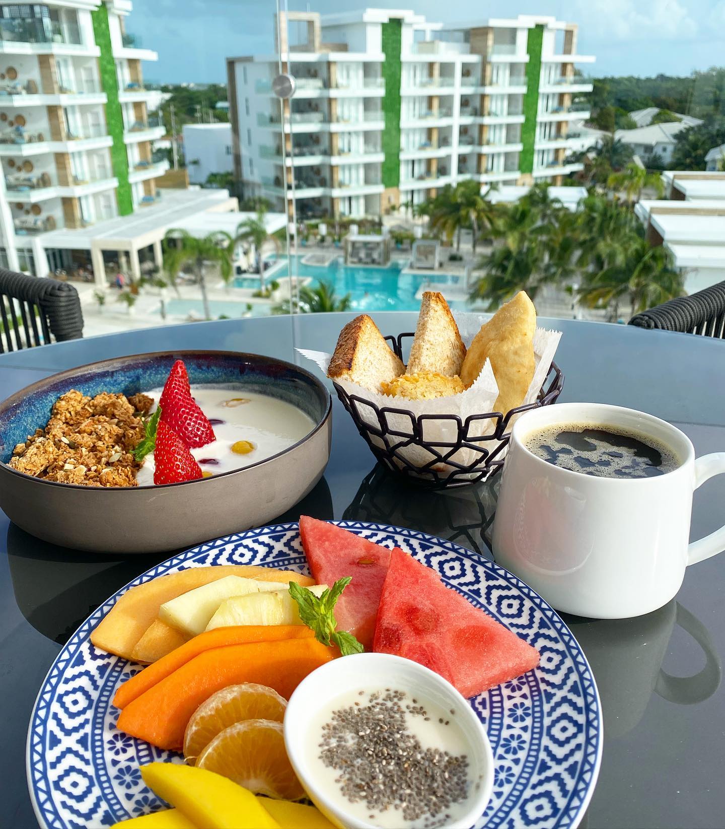 alaia-belize-resort-food-breakfast-room-service
