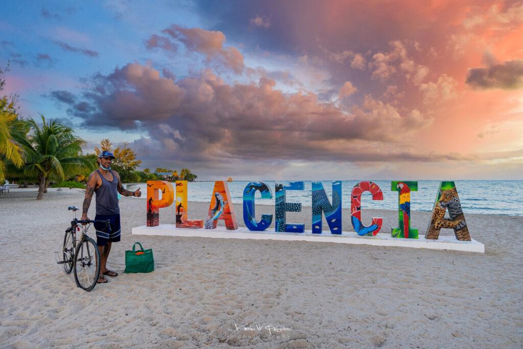 anton-leslie-placencia-sign-mural-masterpiece