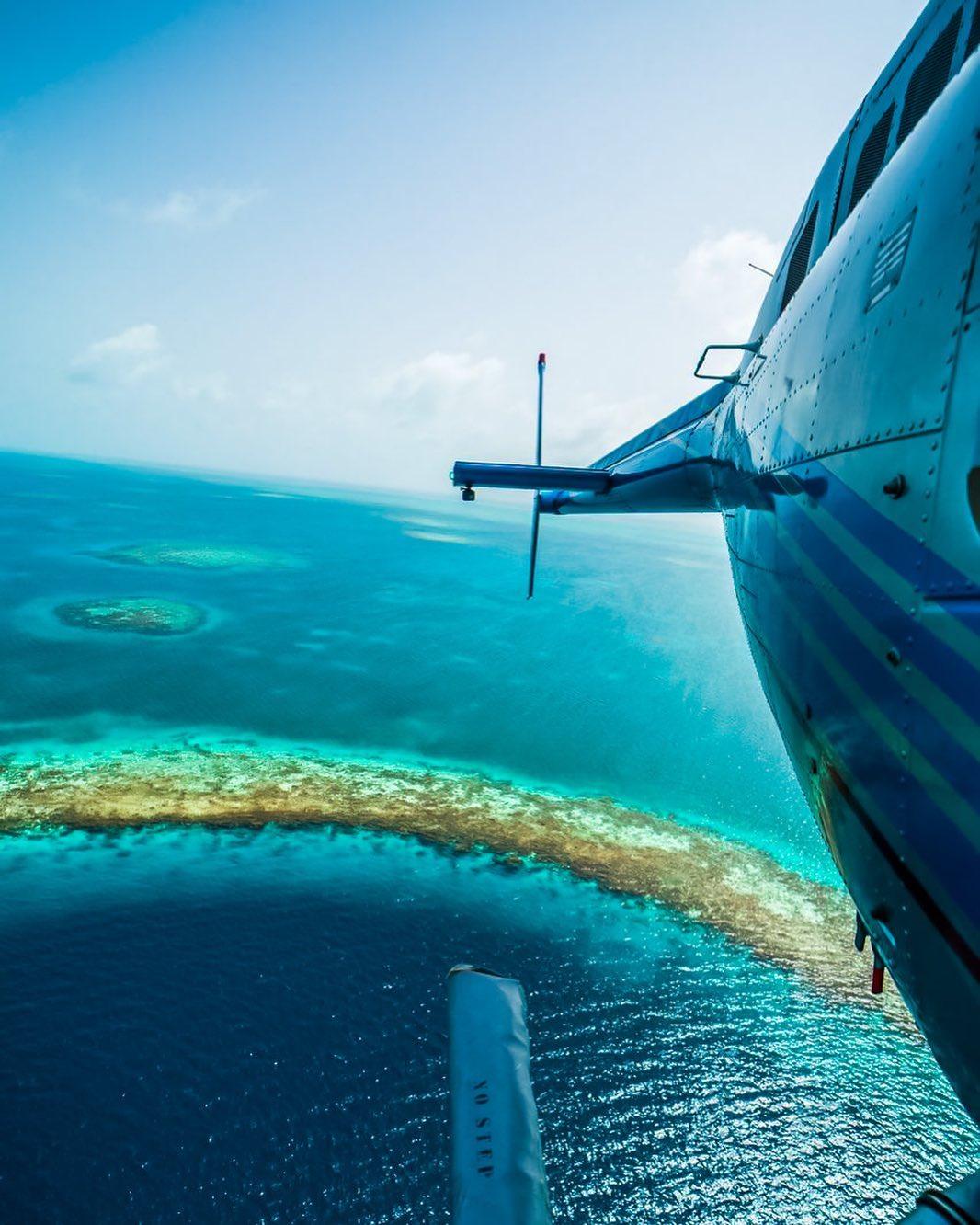 astrum-helicopters-belize-blue-hole