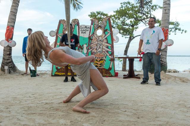 belize-lobster-fest-do-the-limbo-coco-plum-island