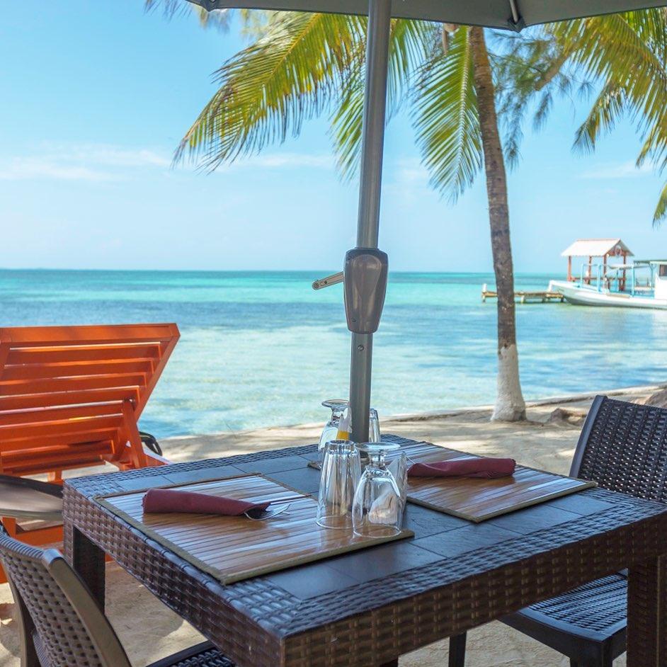 blue-marlin-beach-resort-belize-lunch-sea