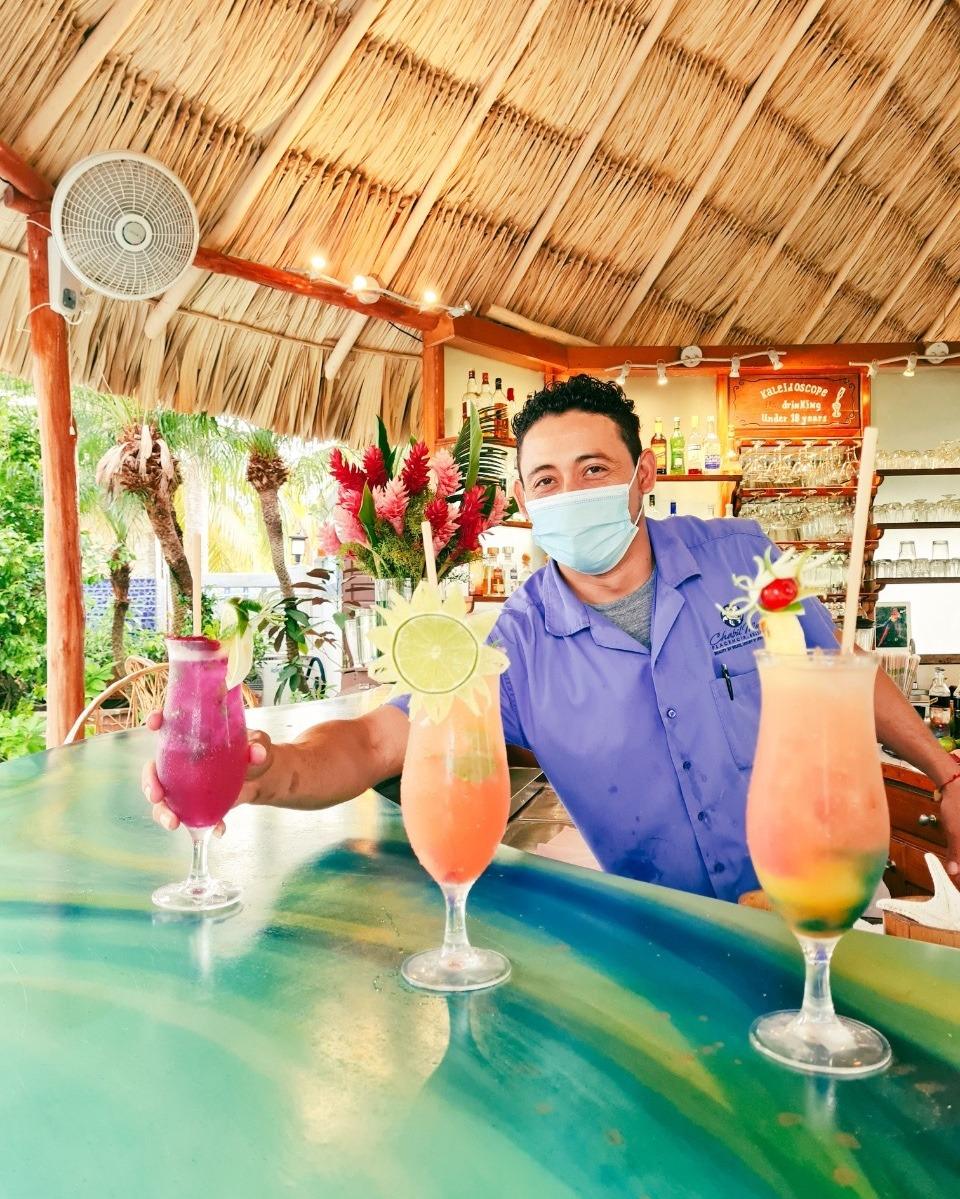 chabil-mar-belize-cocktails