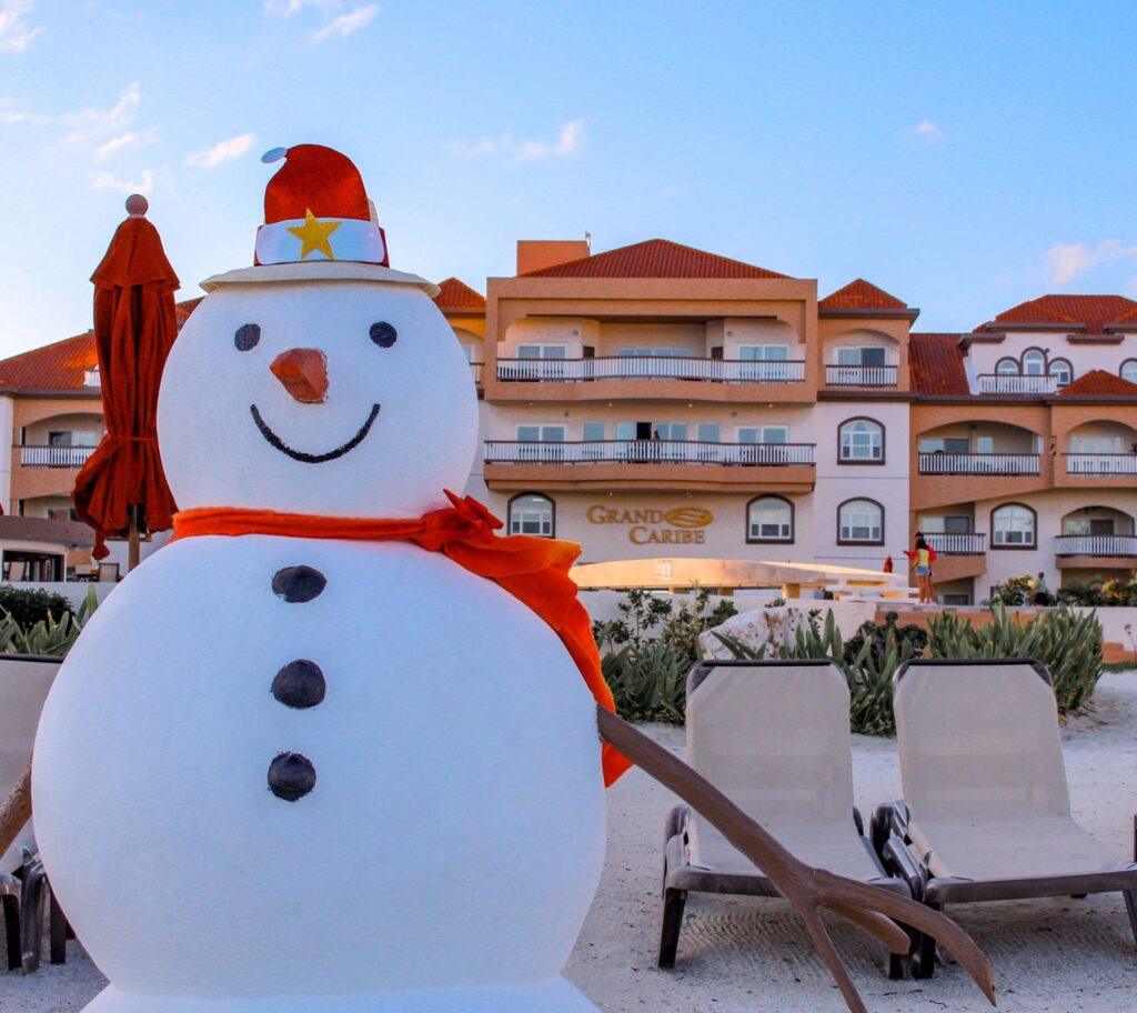 christmas-winter-grand-caribe-belize-resort-snowman