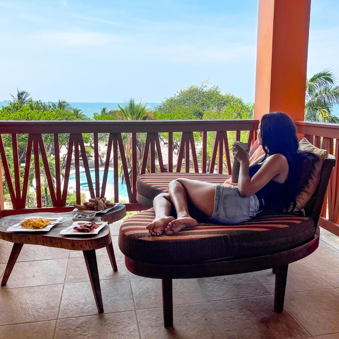 cocoplum-villas-food