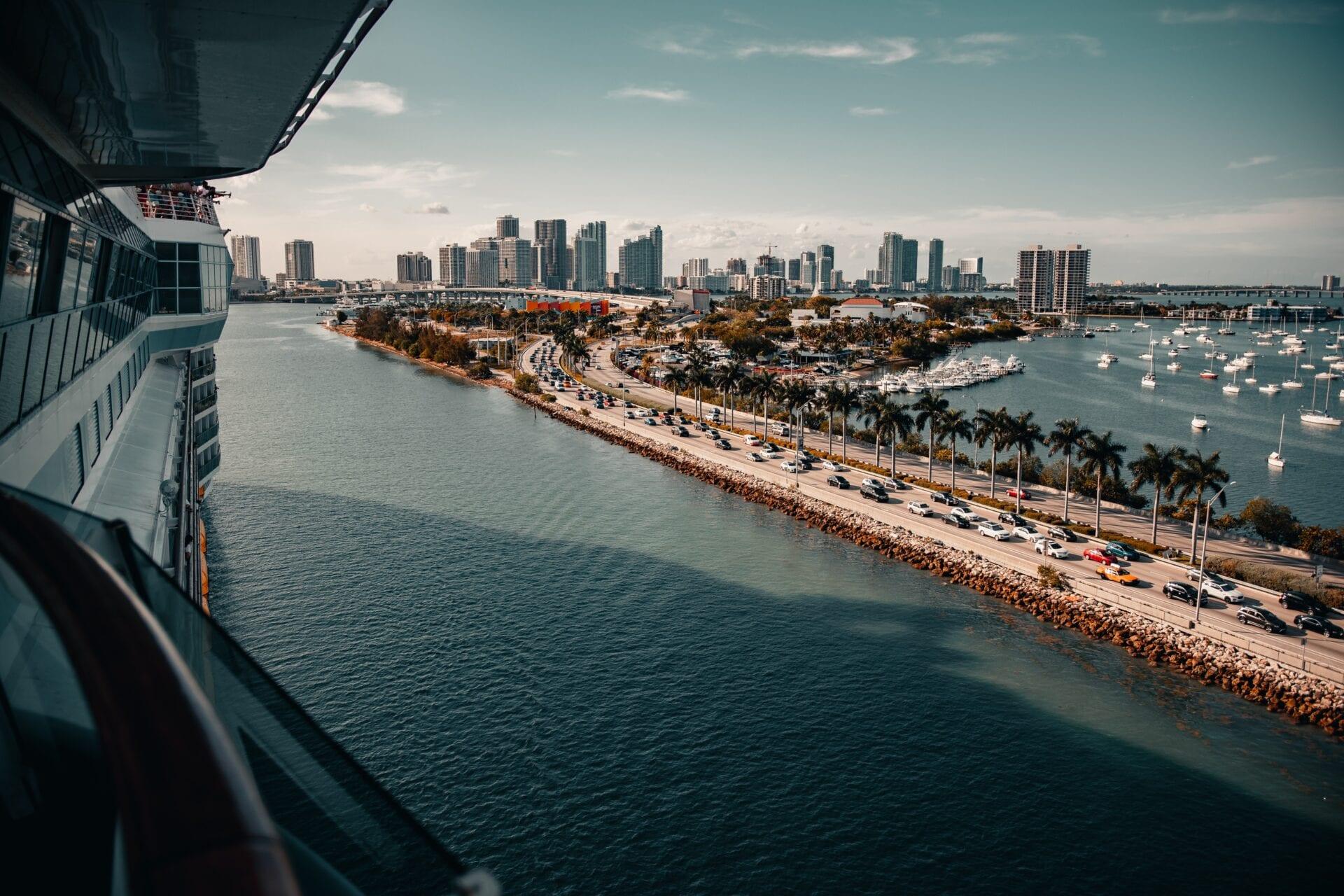 colin-lloyd-tYzVt_coZ_c-unsplash