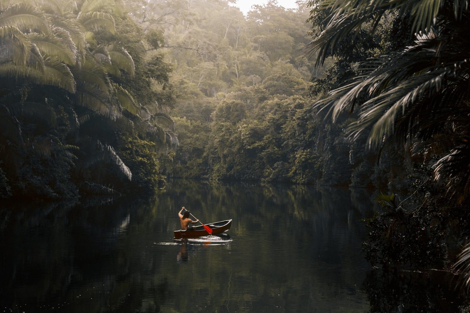 copal-tree-lodge-muyono-belize-canoe