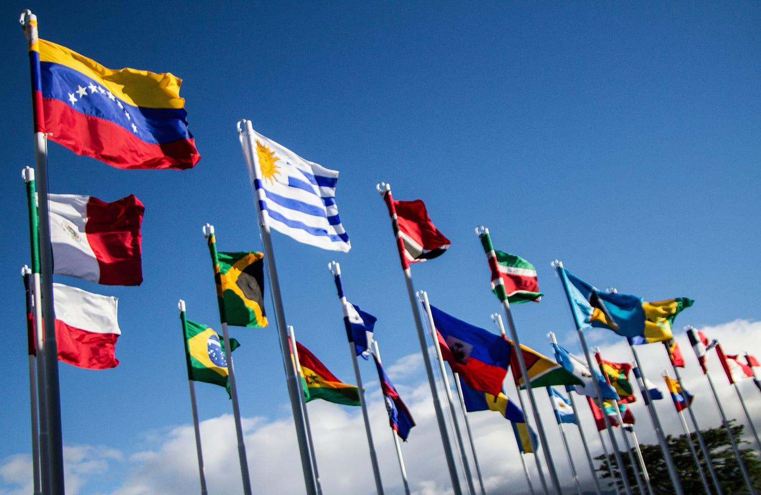 flags-getty_custom-d429796ac380e66add7853dd64412cdf09f1698f