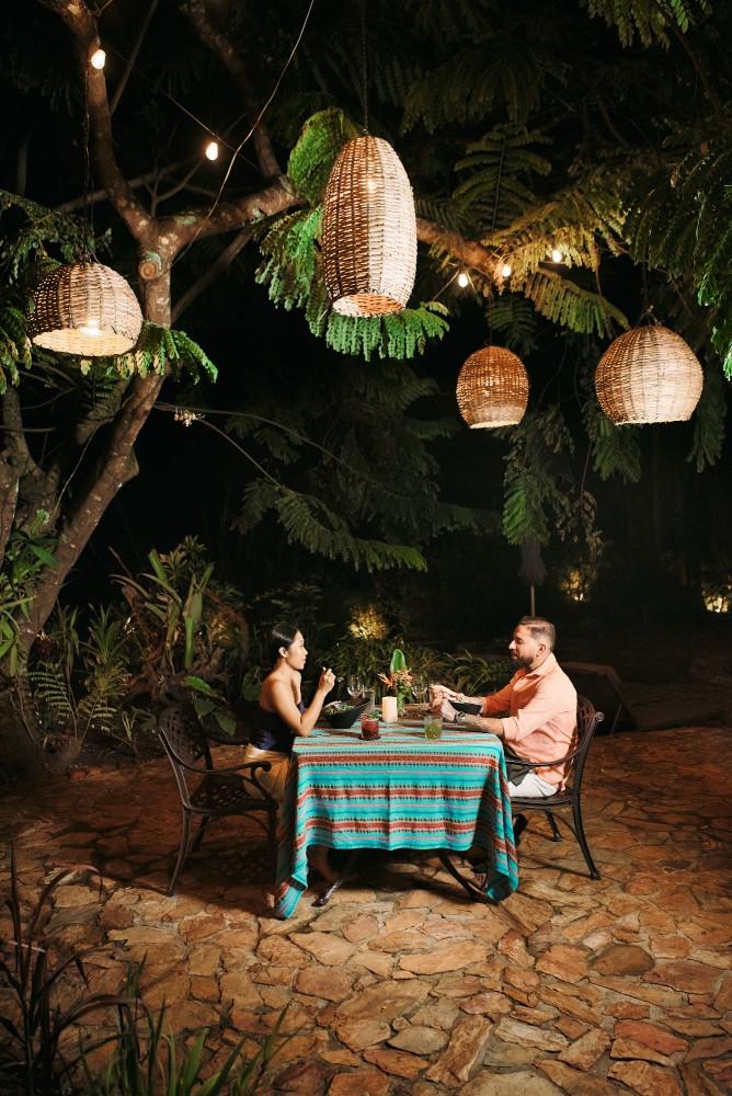 hidden-valley-dinner