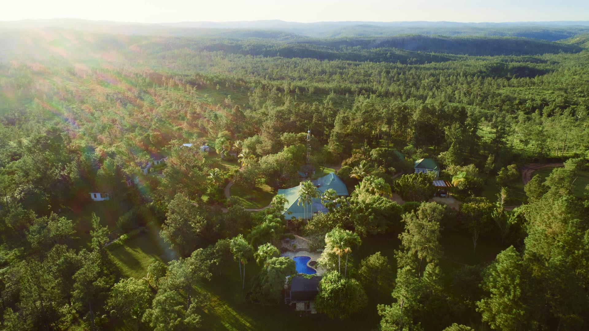 hidden-valley-drone-belize