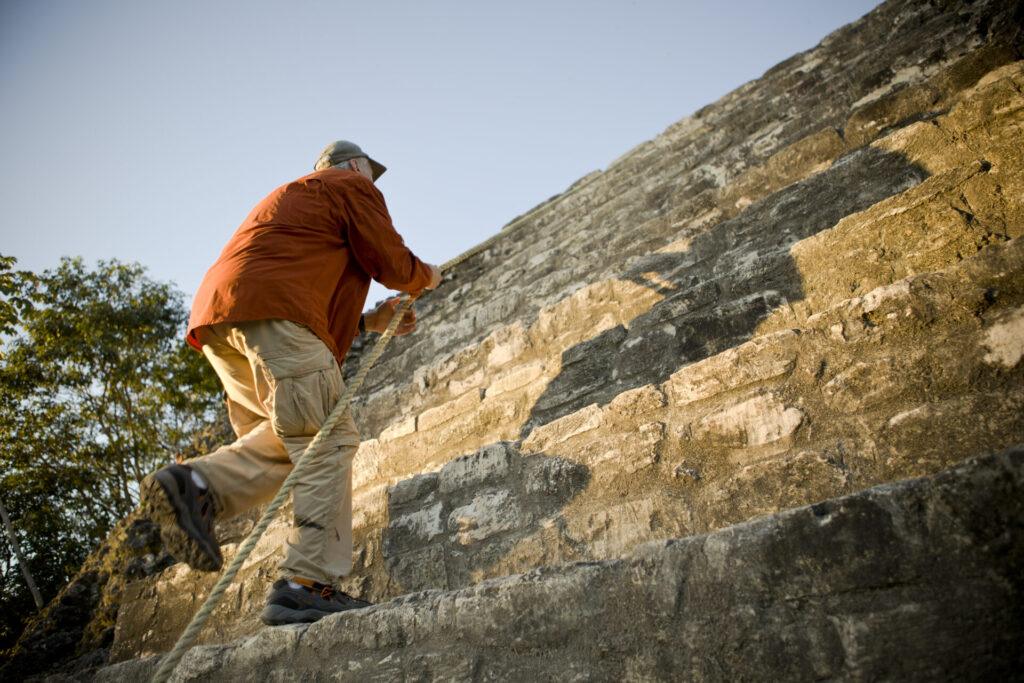 lamanai-maya-site-climb
