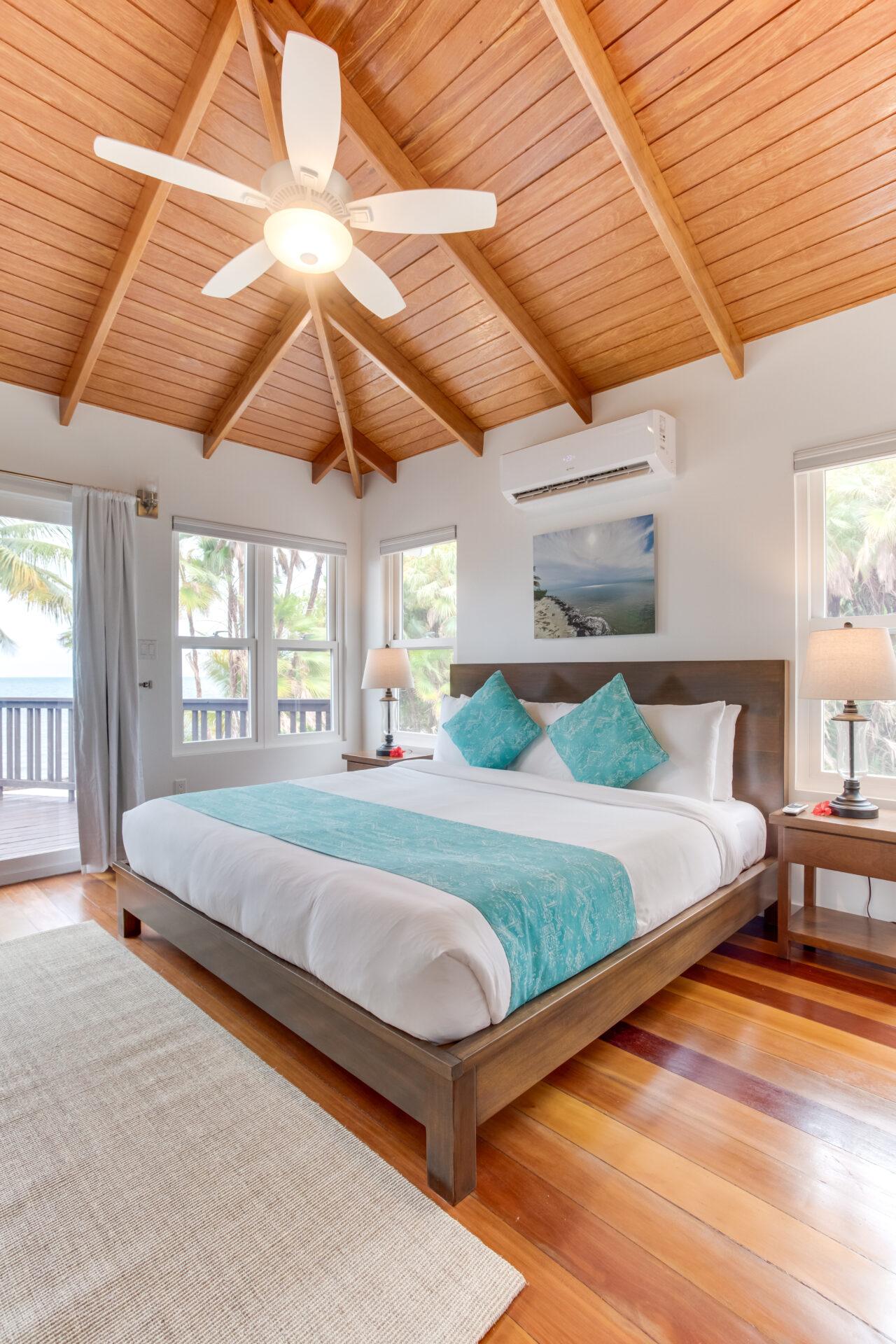 naia-lot5-madera-beach-house-belize-placencia-resort-11
