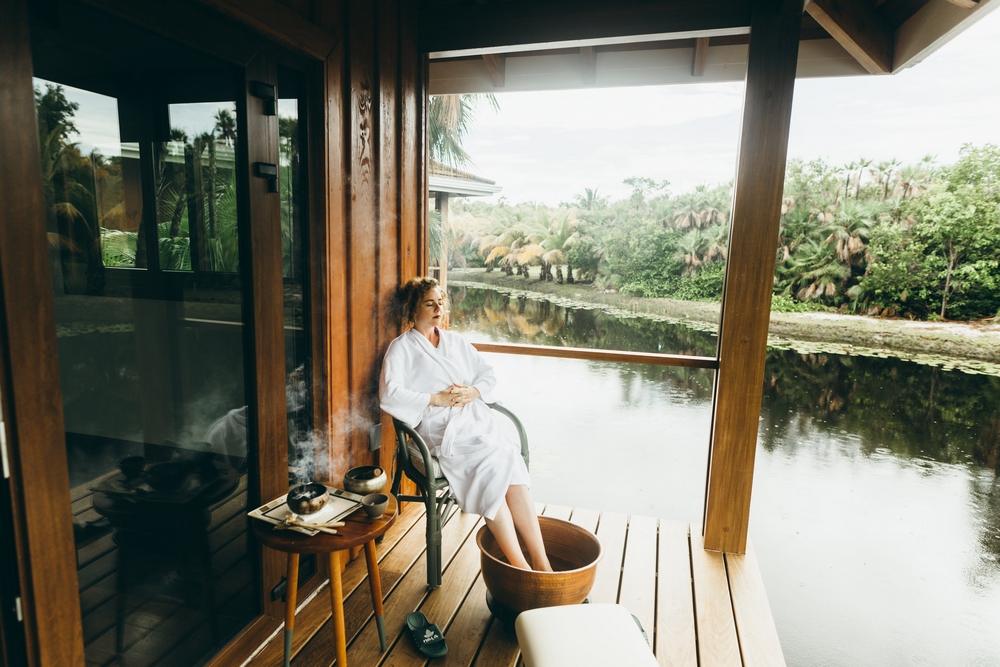 placencia-spa-treatment-naia-overwater-relax
