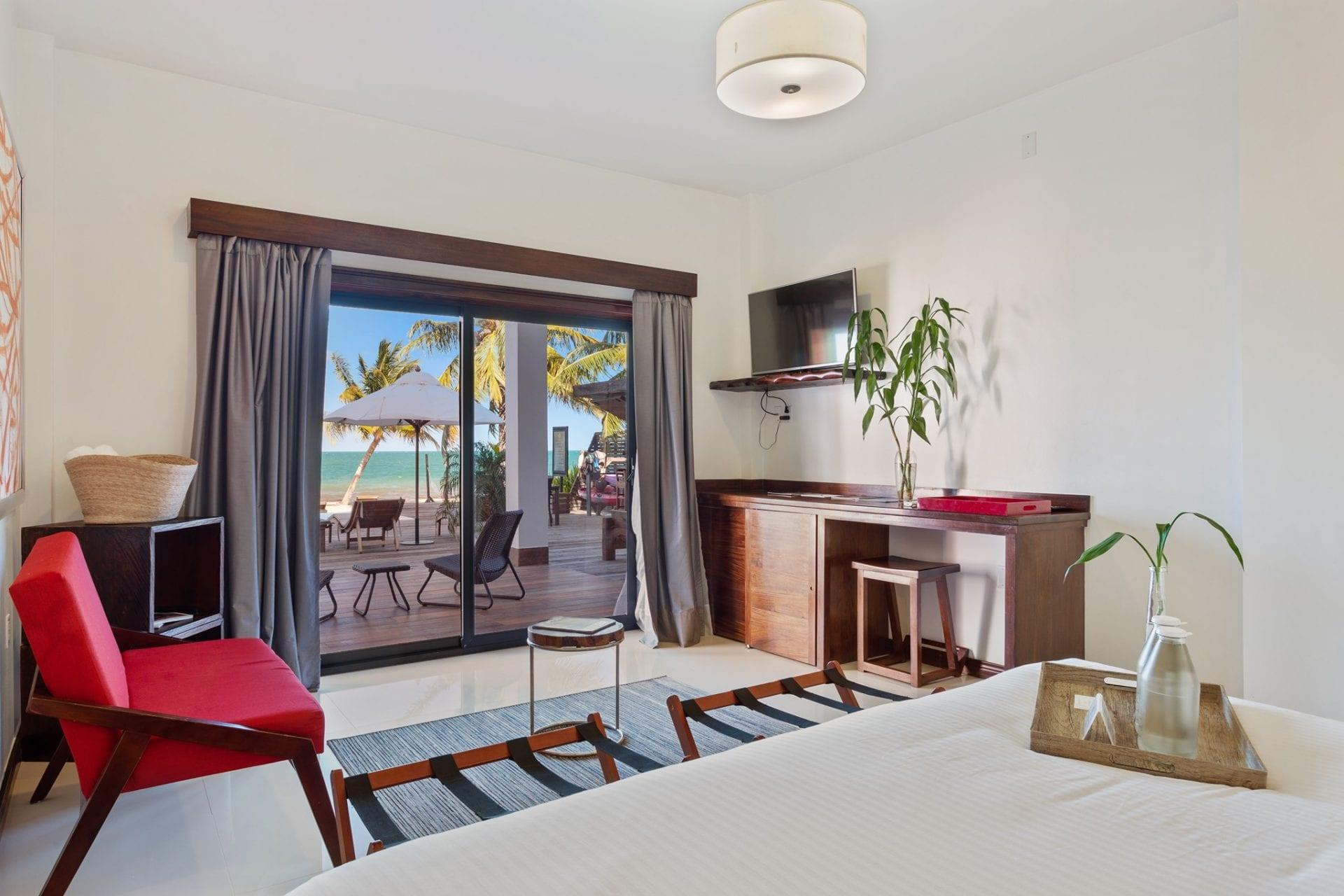 sea-view-placencia-ellysian
