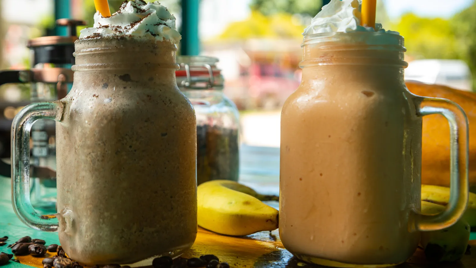 seaweed-shakes-placencia-the-shak-belize-via-esoteric