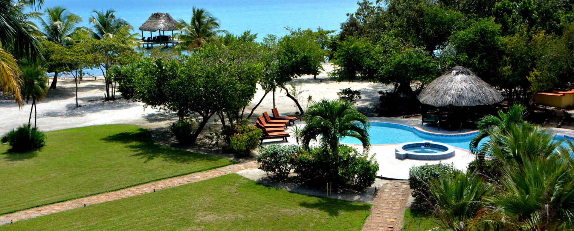 villas-at-cocoplum-pool-view