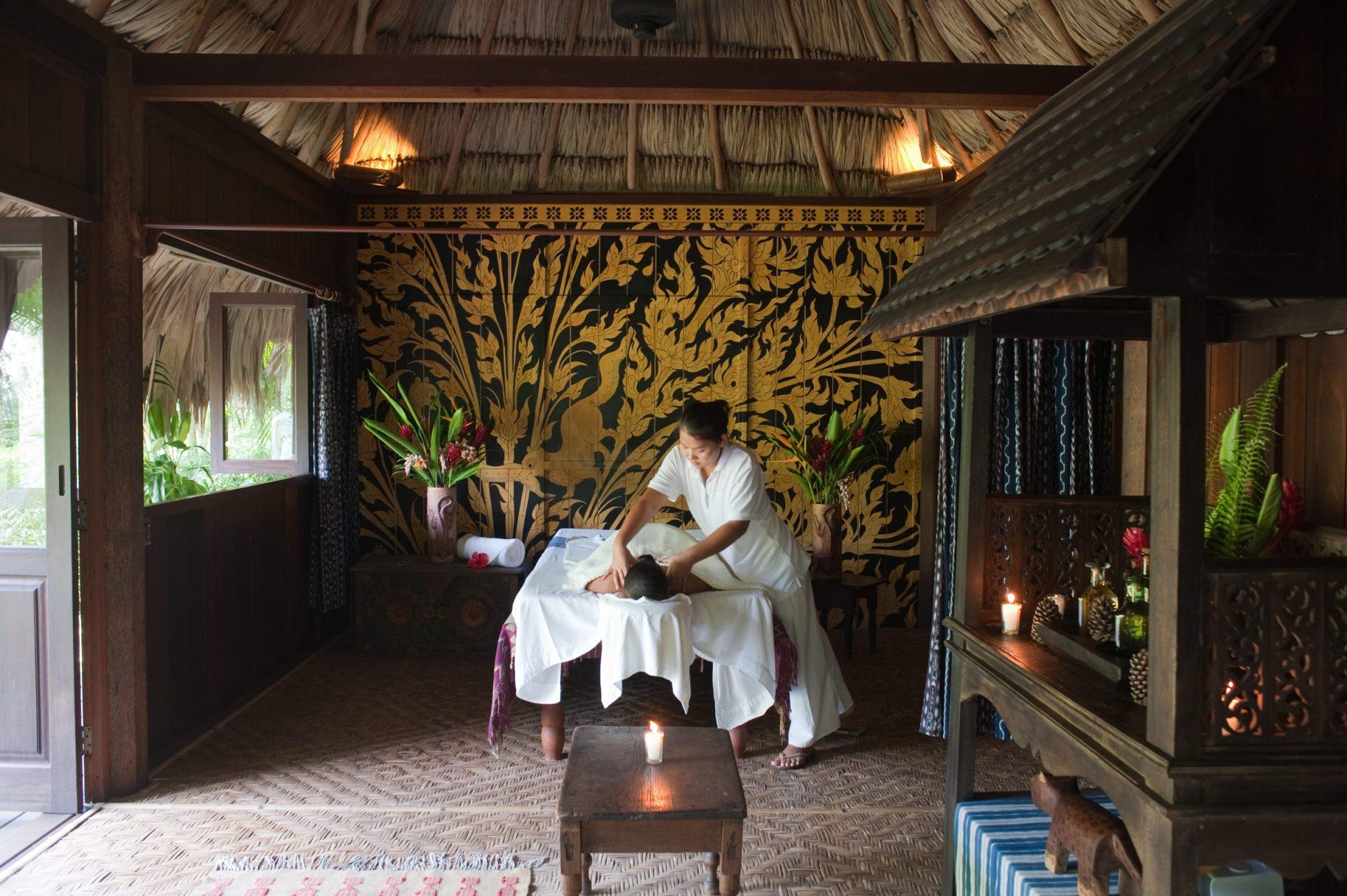 waterfall-spa-blancaneaux-lodge-coppola